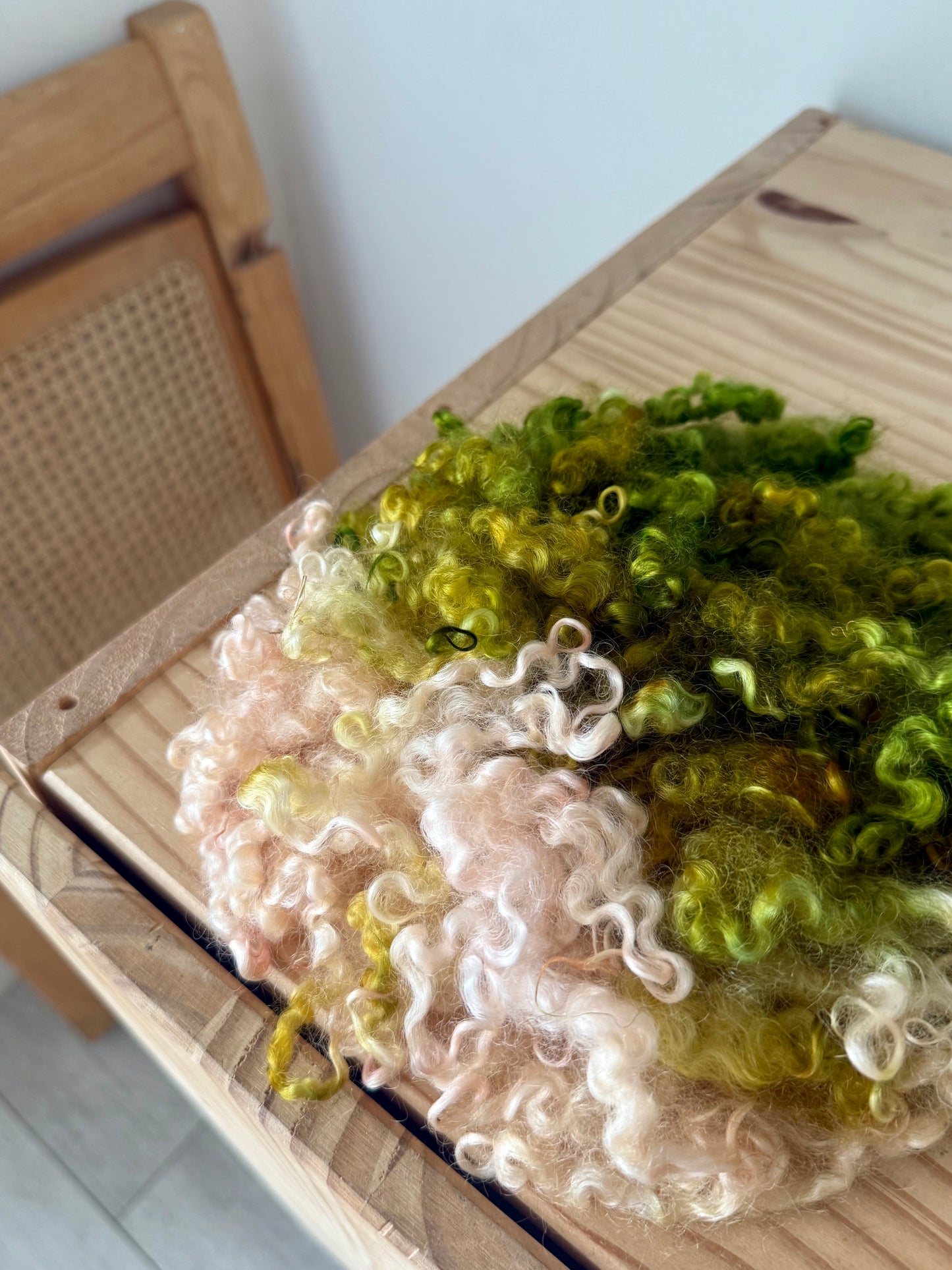 bfl x wensleydale cross - pink & olive green