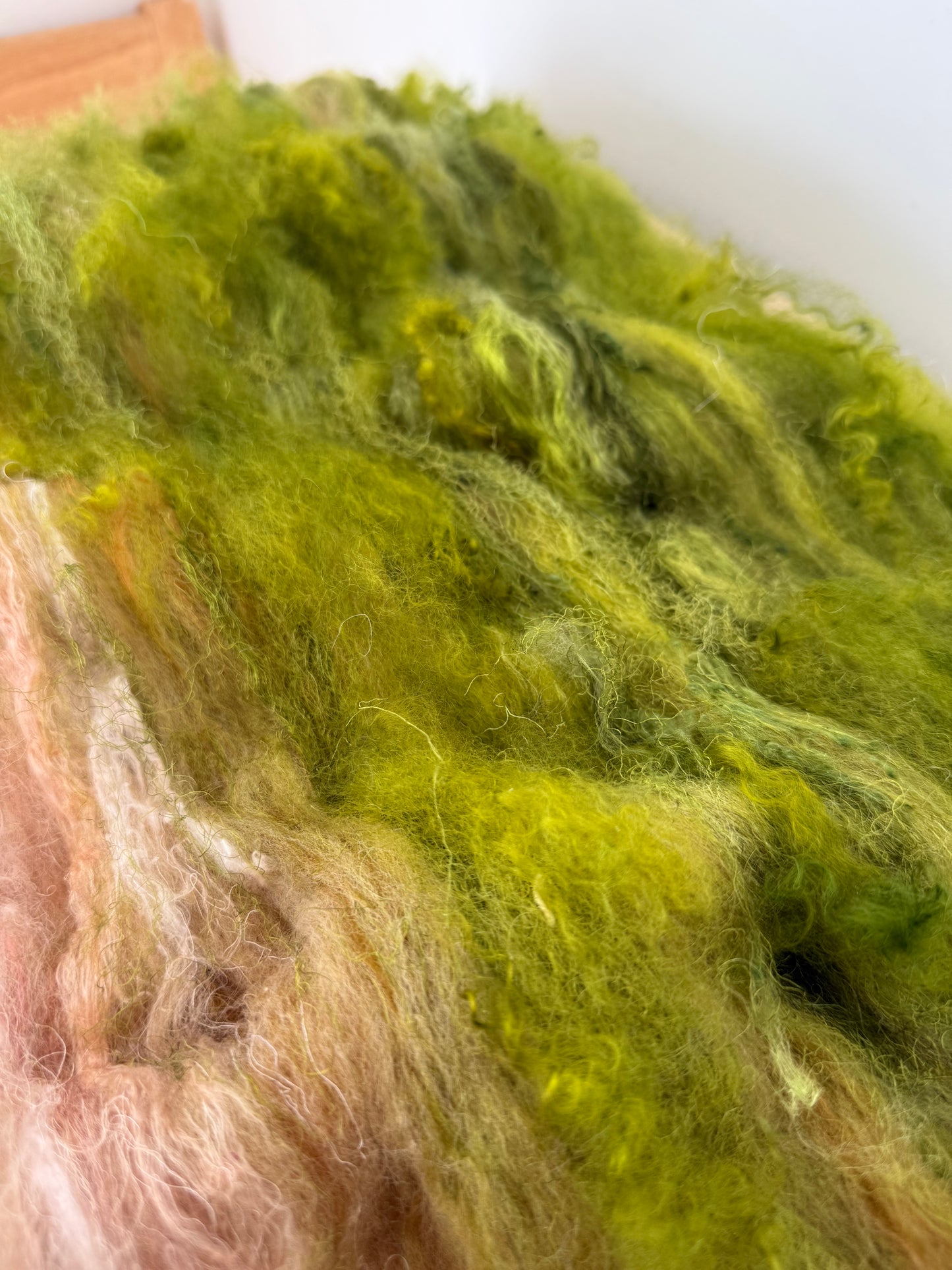 art batt - peach pink & olive green