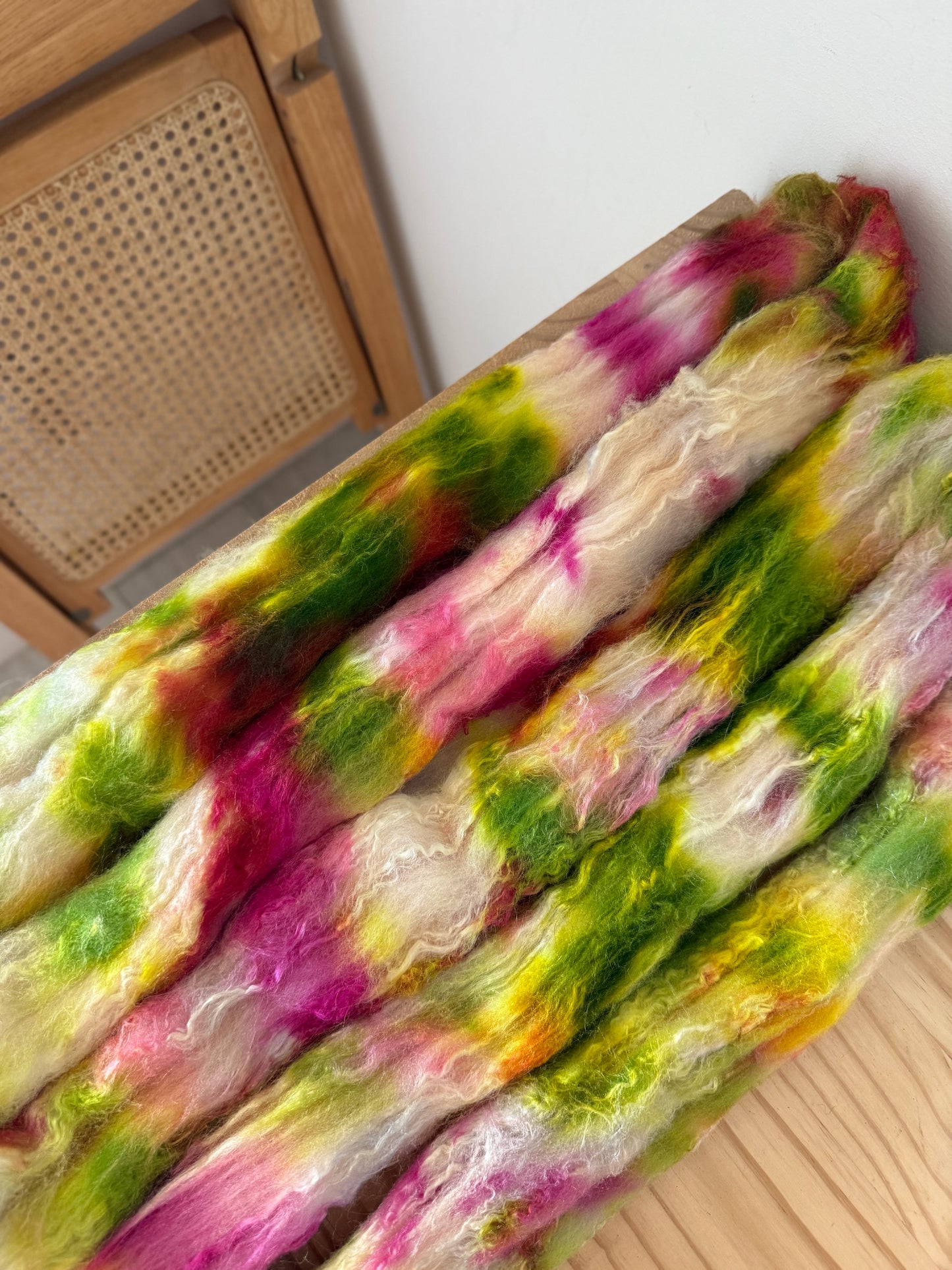 merino/silk - bright pink & green 2.5oz