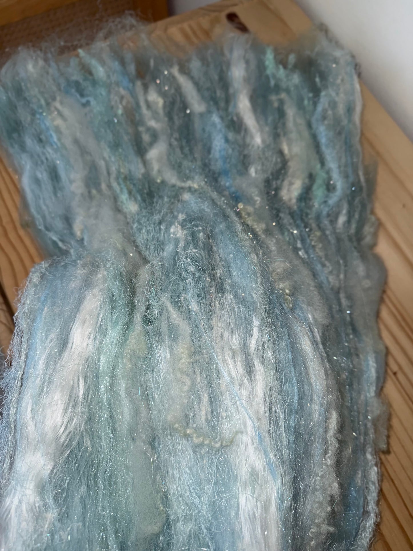 art batt - powder blue