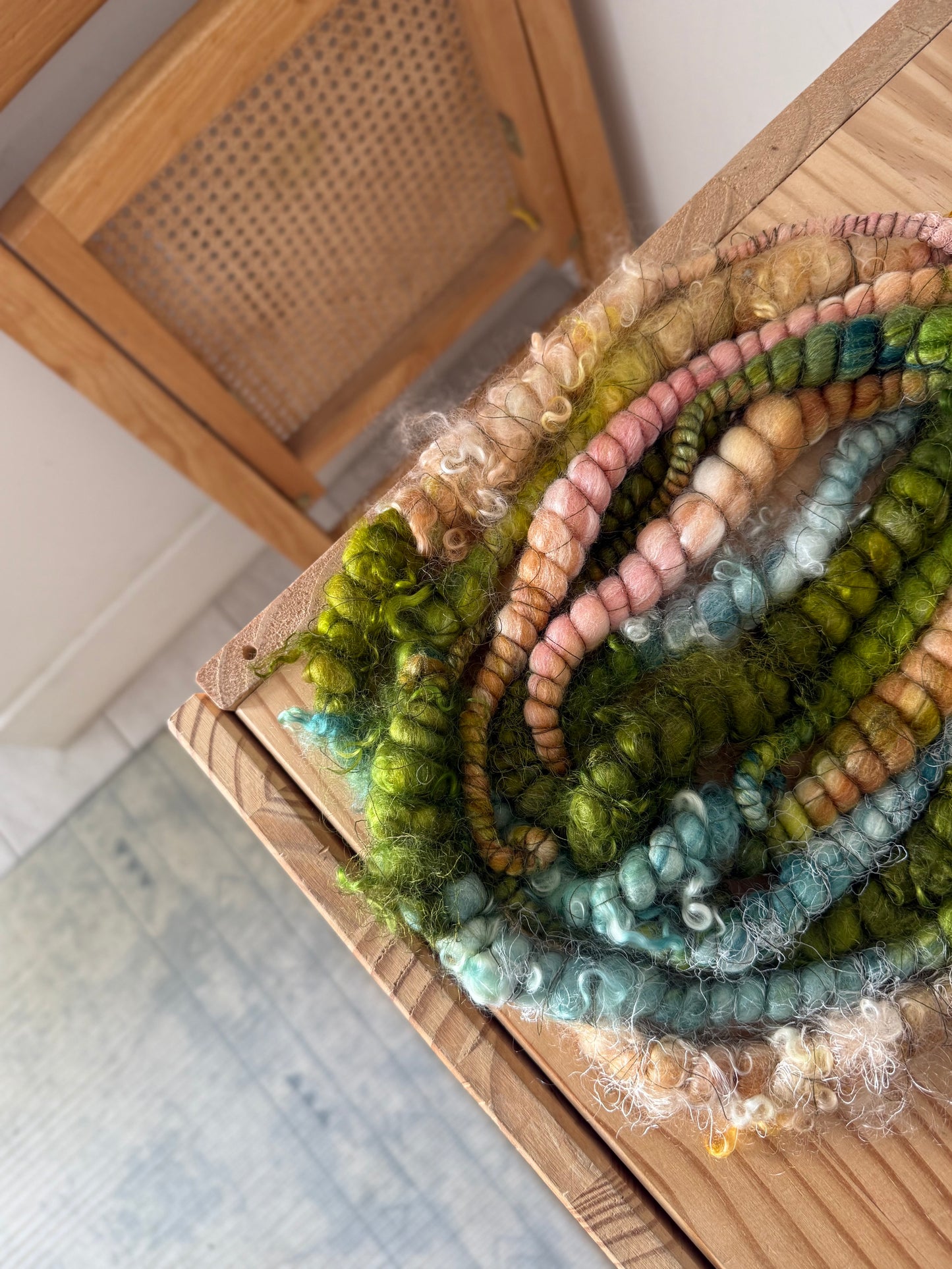 peach to spruce gradient art yarn