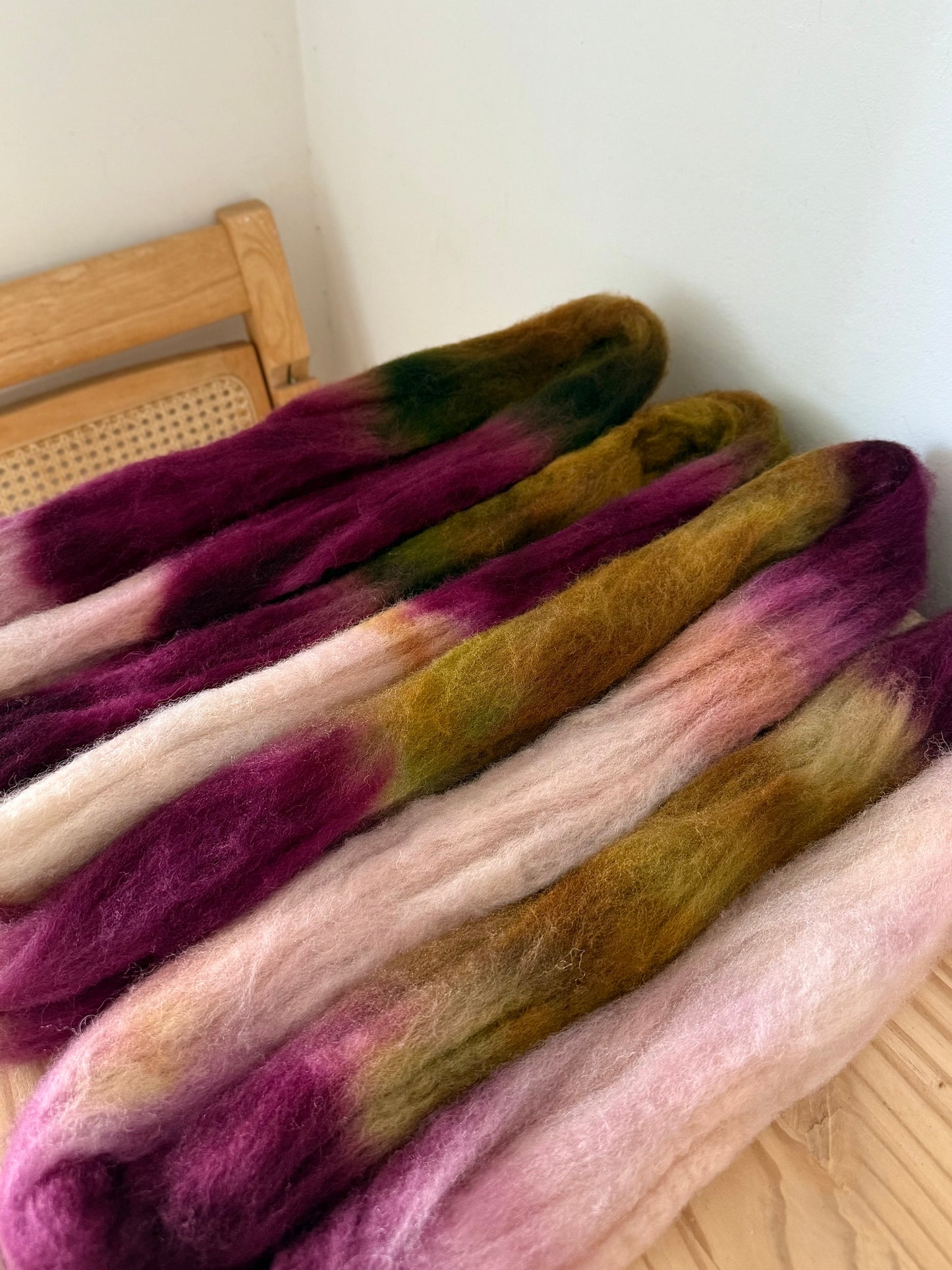 bfl wool braid - sangria