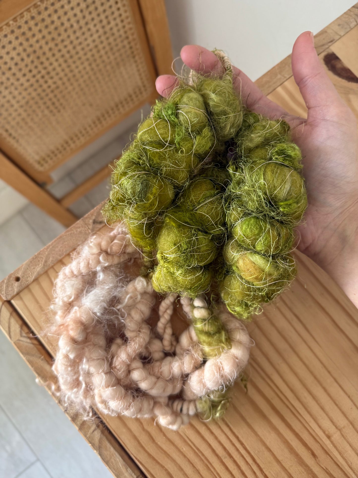 super jumbo bobble art yarn