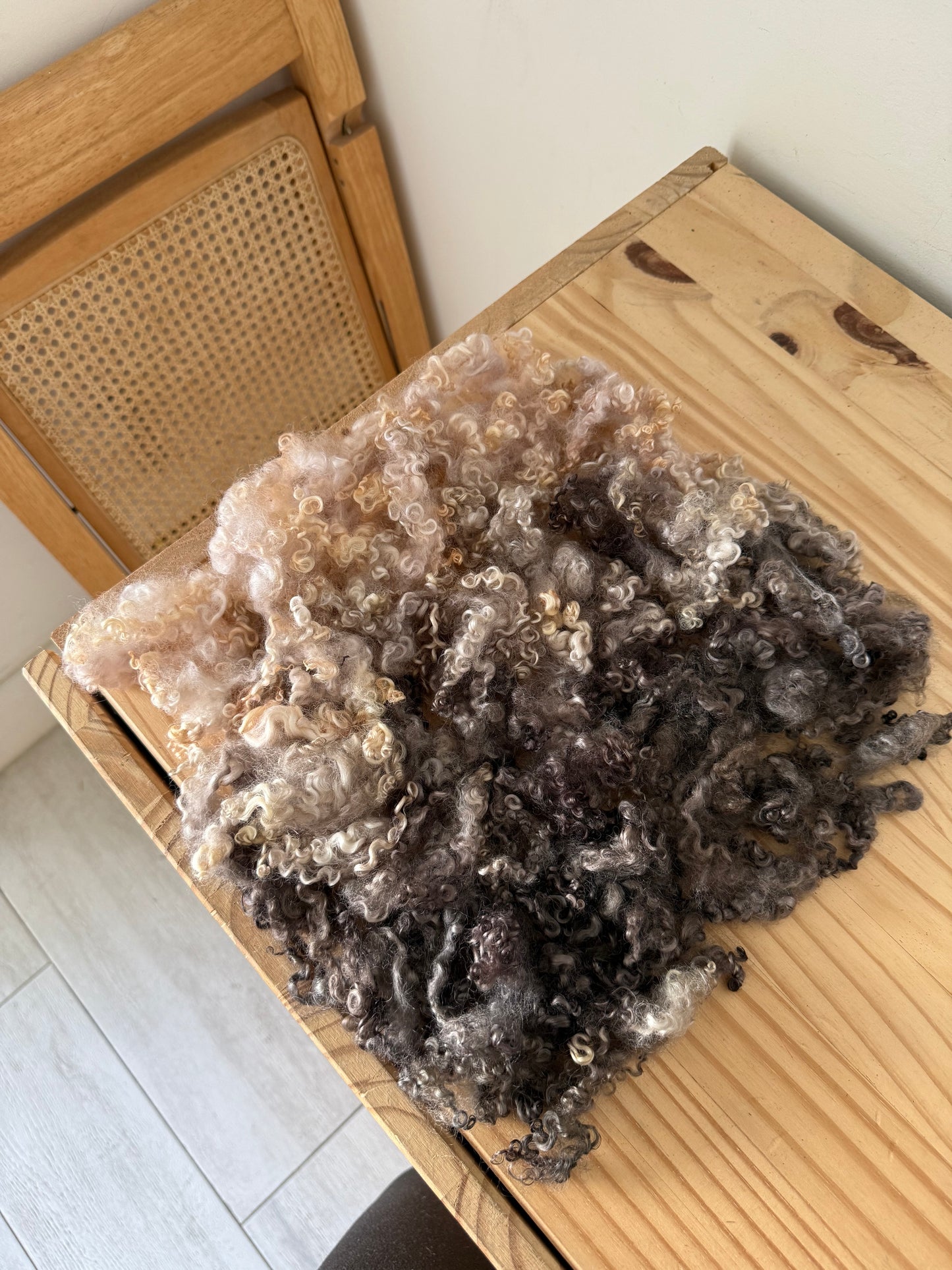 wensleydale locks - pecan plum & pink sand