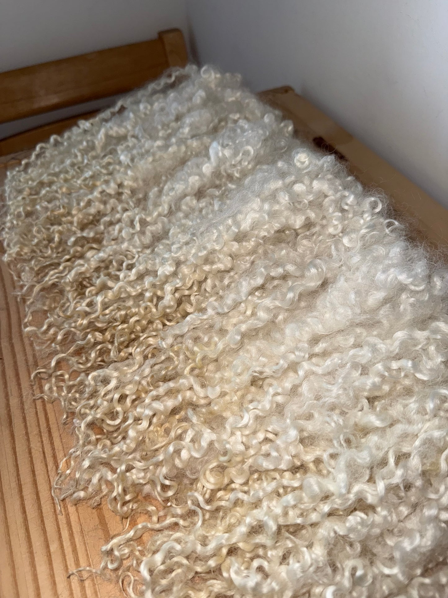 washed & scoured extra long wensleydale locks