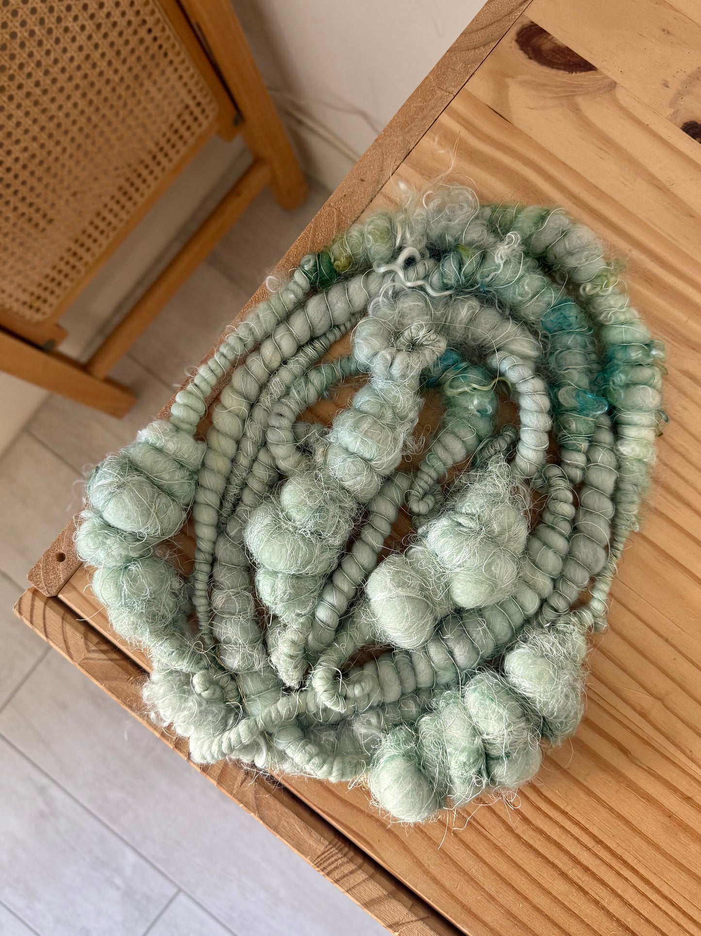 super jumbo bobble art yarn