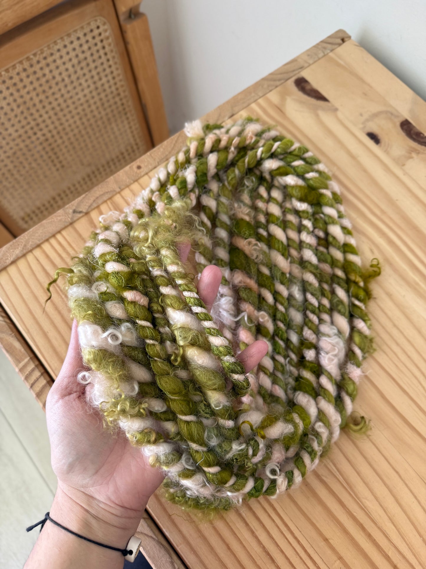 jumbo plied art yarn - peach & pear