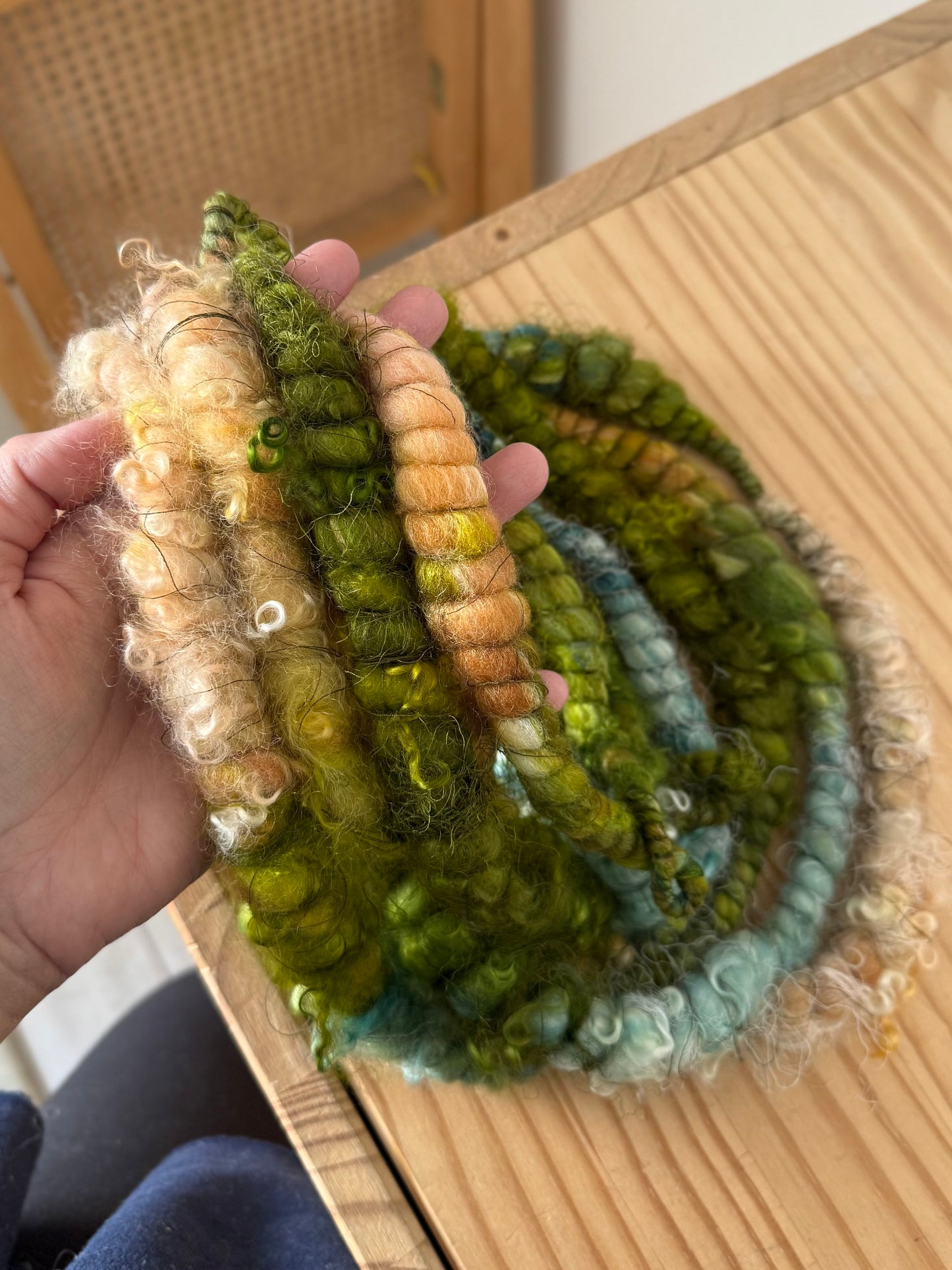 peach to spruce gradient art yarn