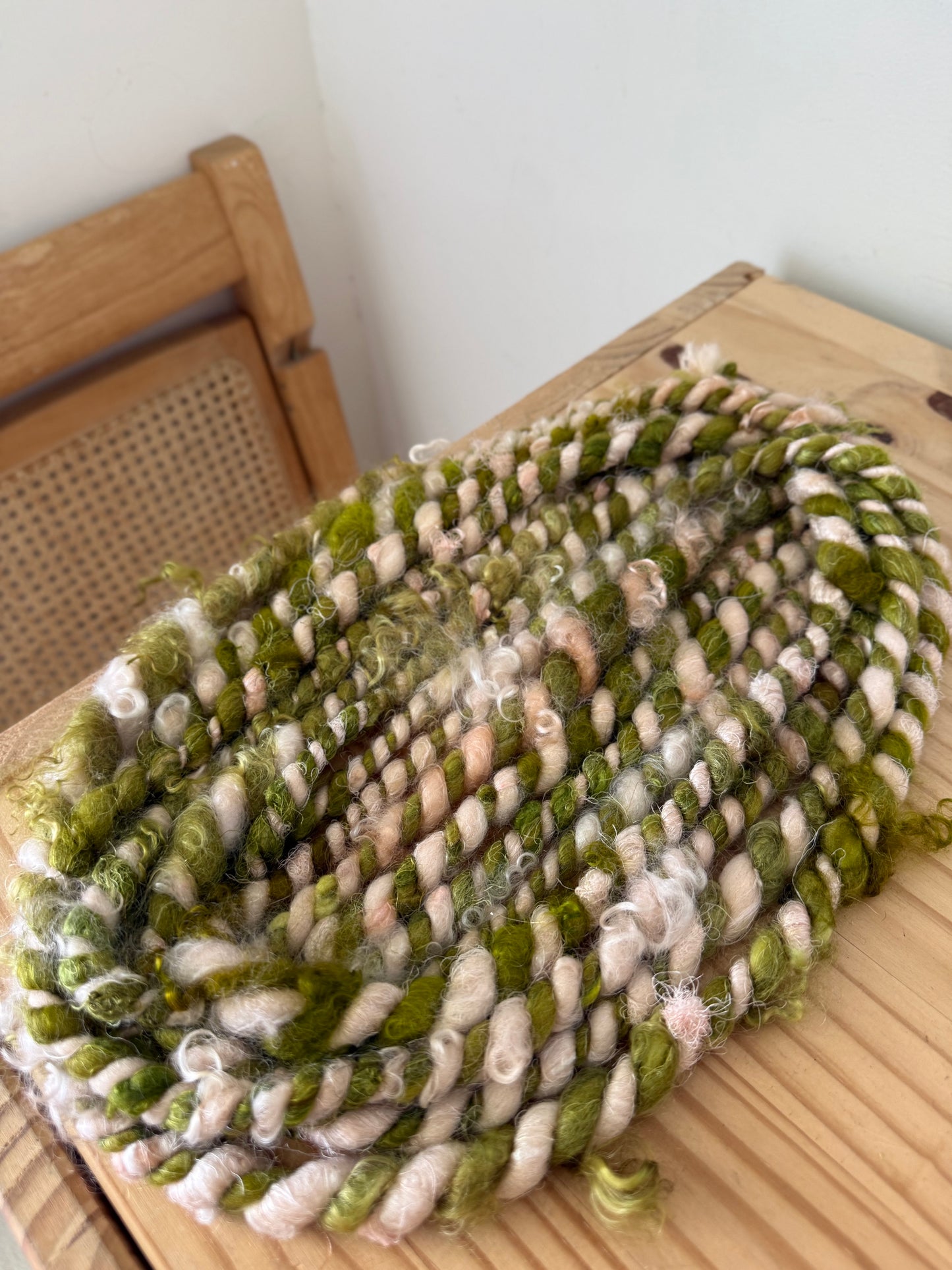 jumbo plied art yarn - peach & pear