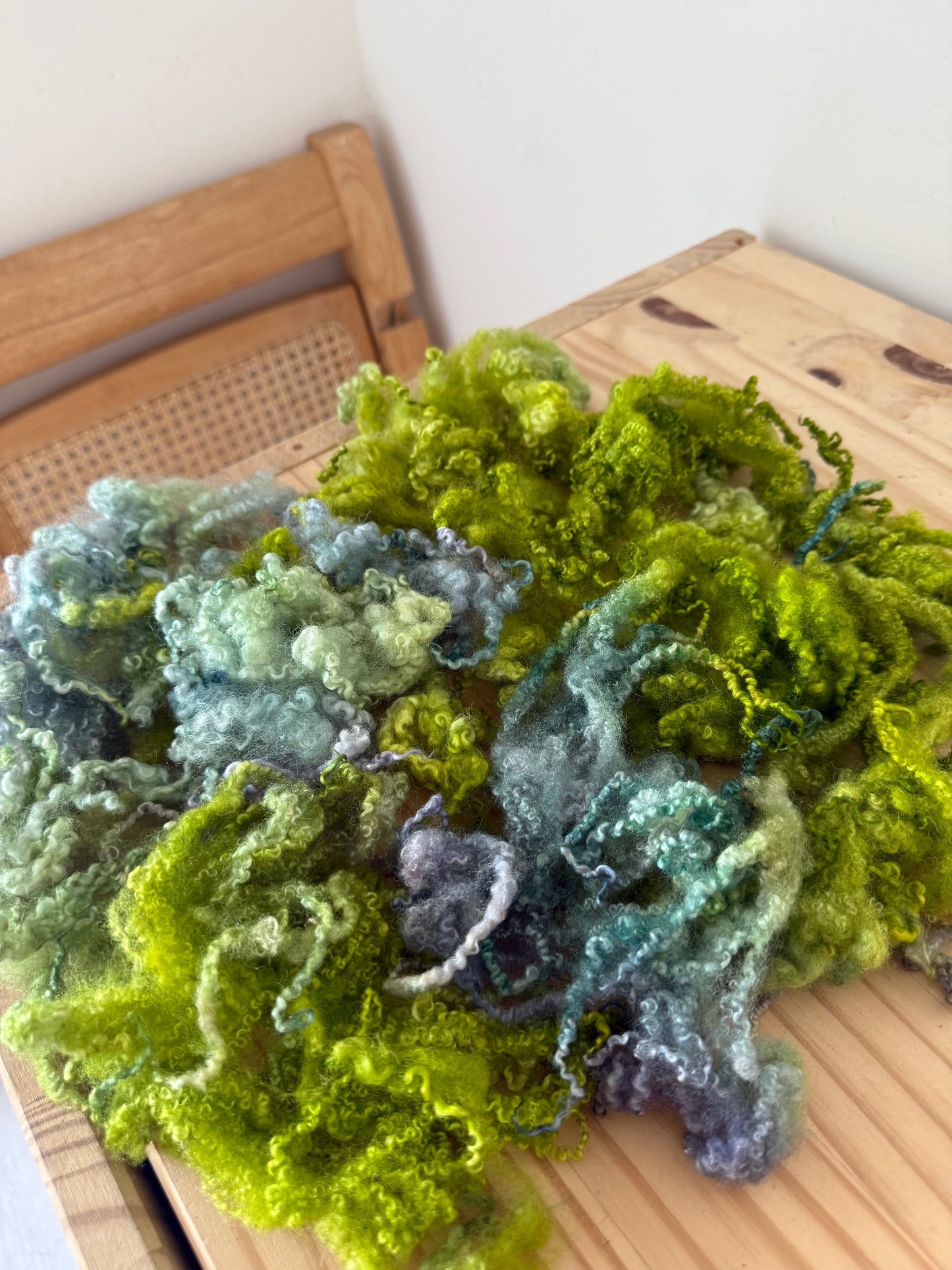 bfl tiny curls - chartreuse mint & lavender
